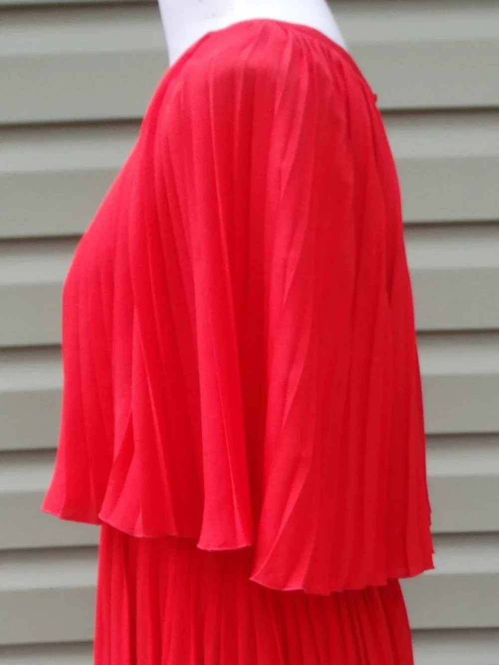 New KATE SPADE Size 10 Persimmon Grove Pleated Cape Dress $448, formal occasions